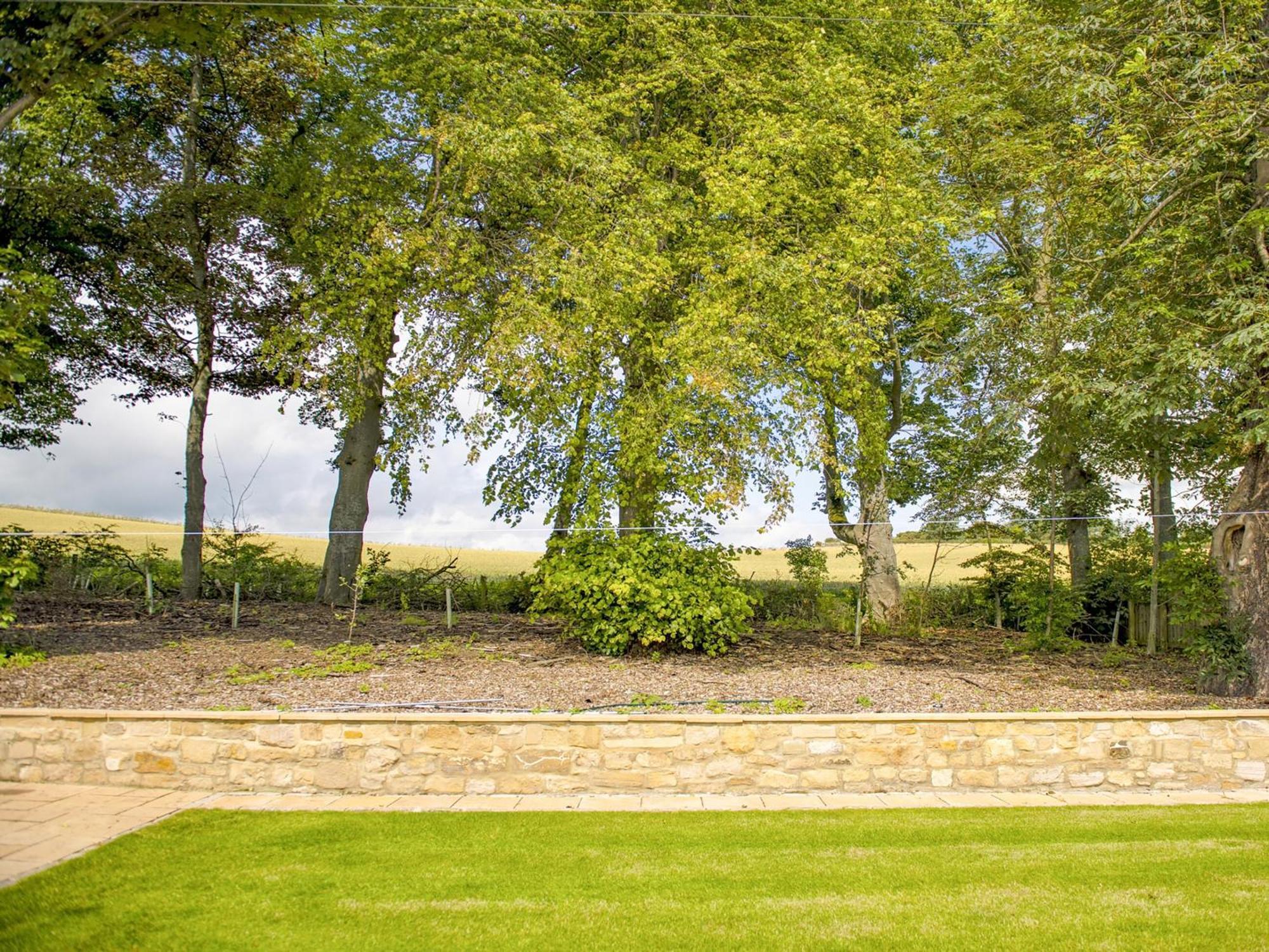Heckley Stable Cottage Alnwick Exterior photo
