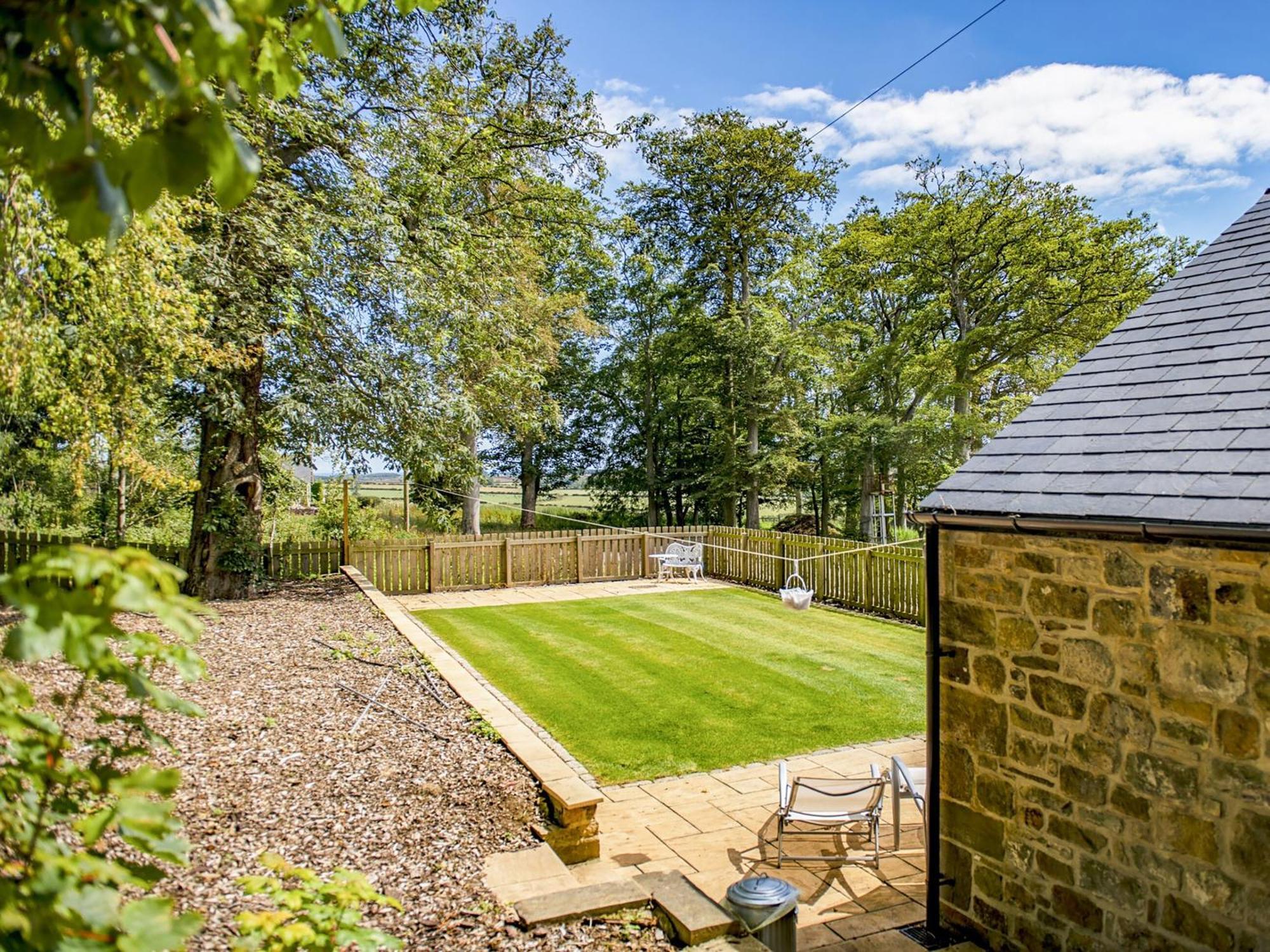 Heckley Stable Cottage Alnwick Exterior photo